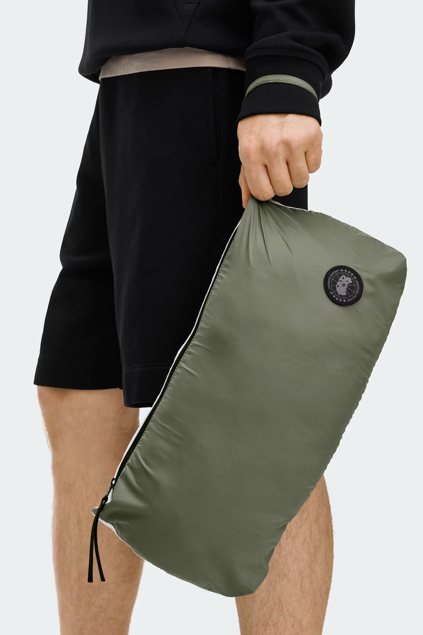 LODGE HOODIE BLACK DISC - JB Evans Fashions & Footwear