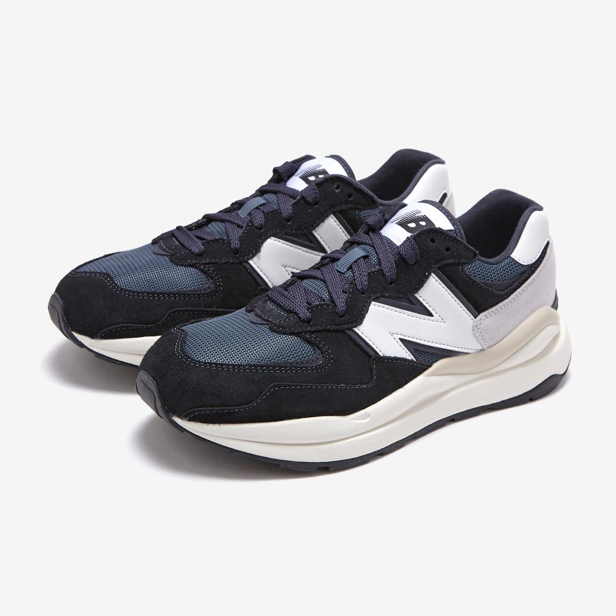 MENS LIFESTYLE 5740'S-MENS SNEAKERS-NEW BALANCE-JB Evans Fashions & Footwear