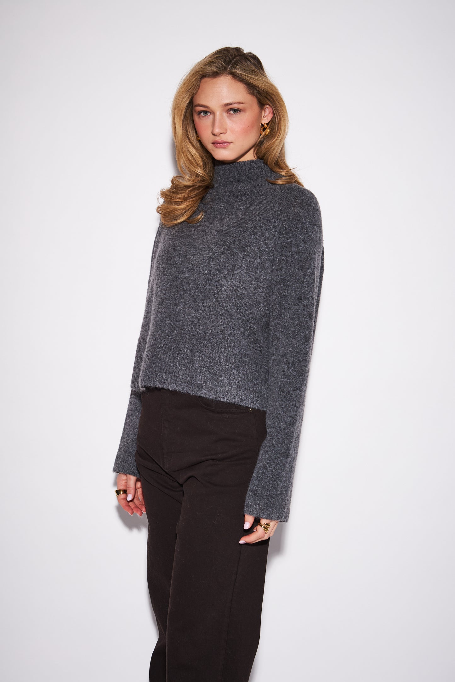 OLIVER MOCK NECK SWEATER