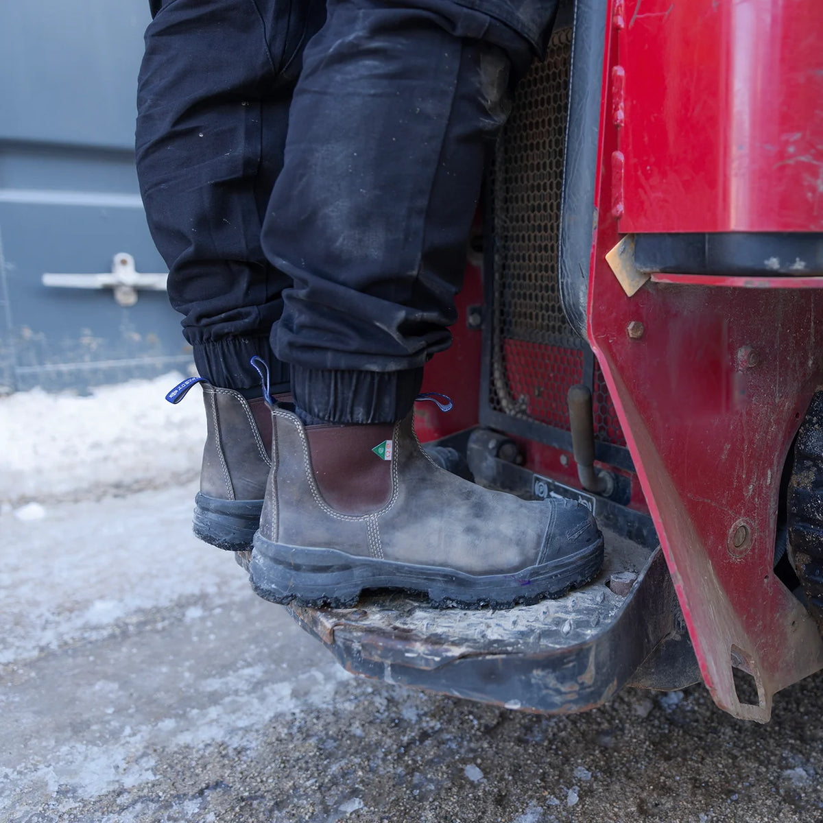 BLUNDSTONE WORK & SAFETY THERMAL ROTOFLEX RUSTIC BROWN