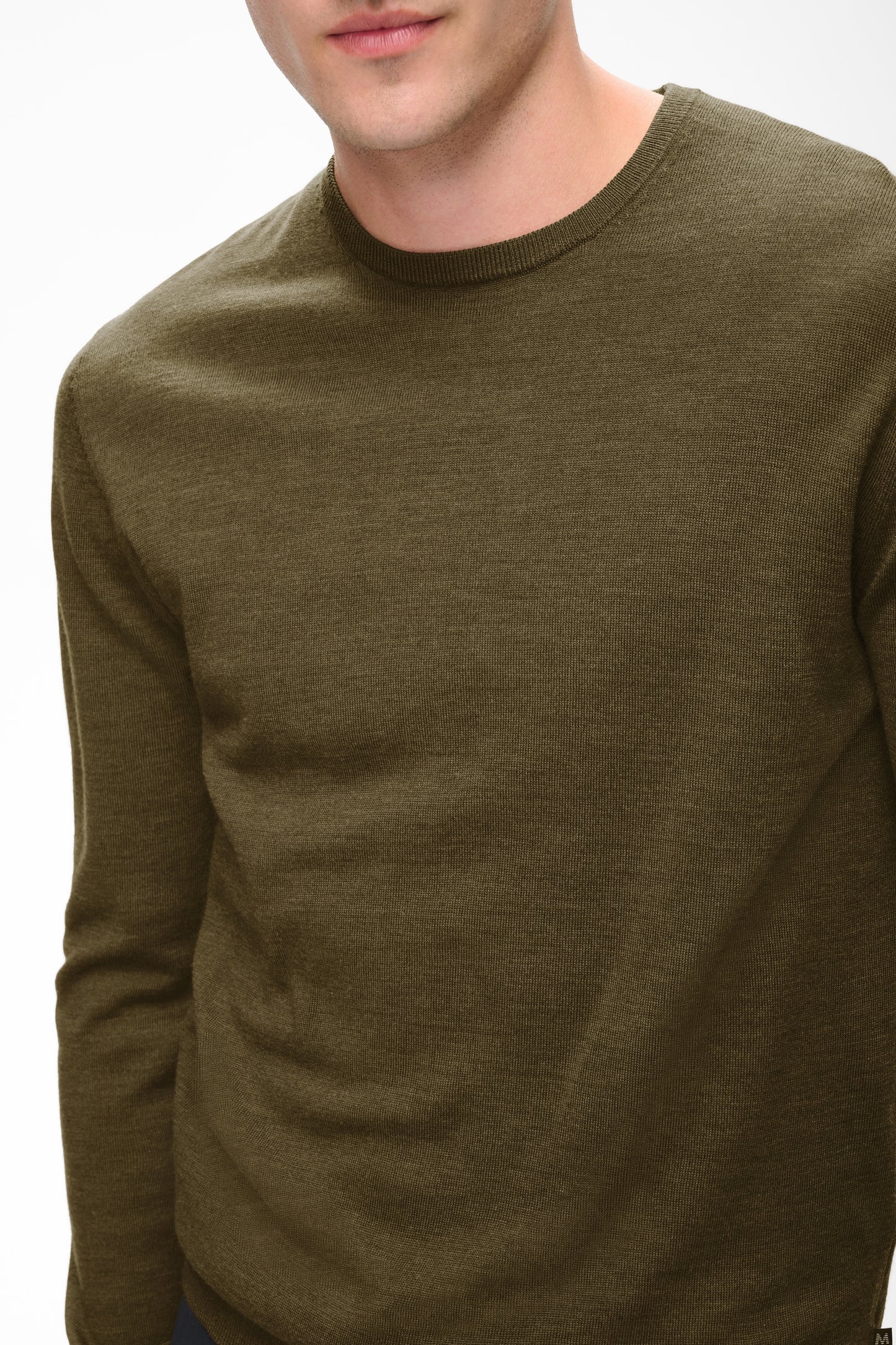 MARGRATE MERINO CREW NECK SWEATER