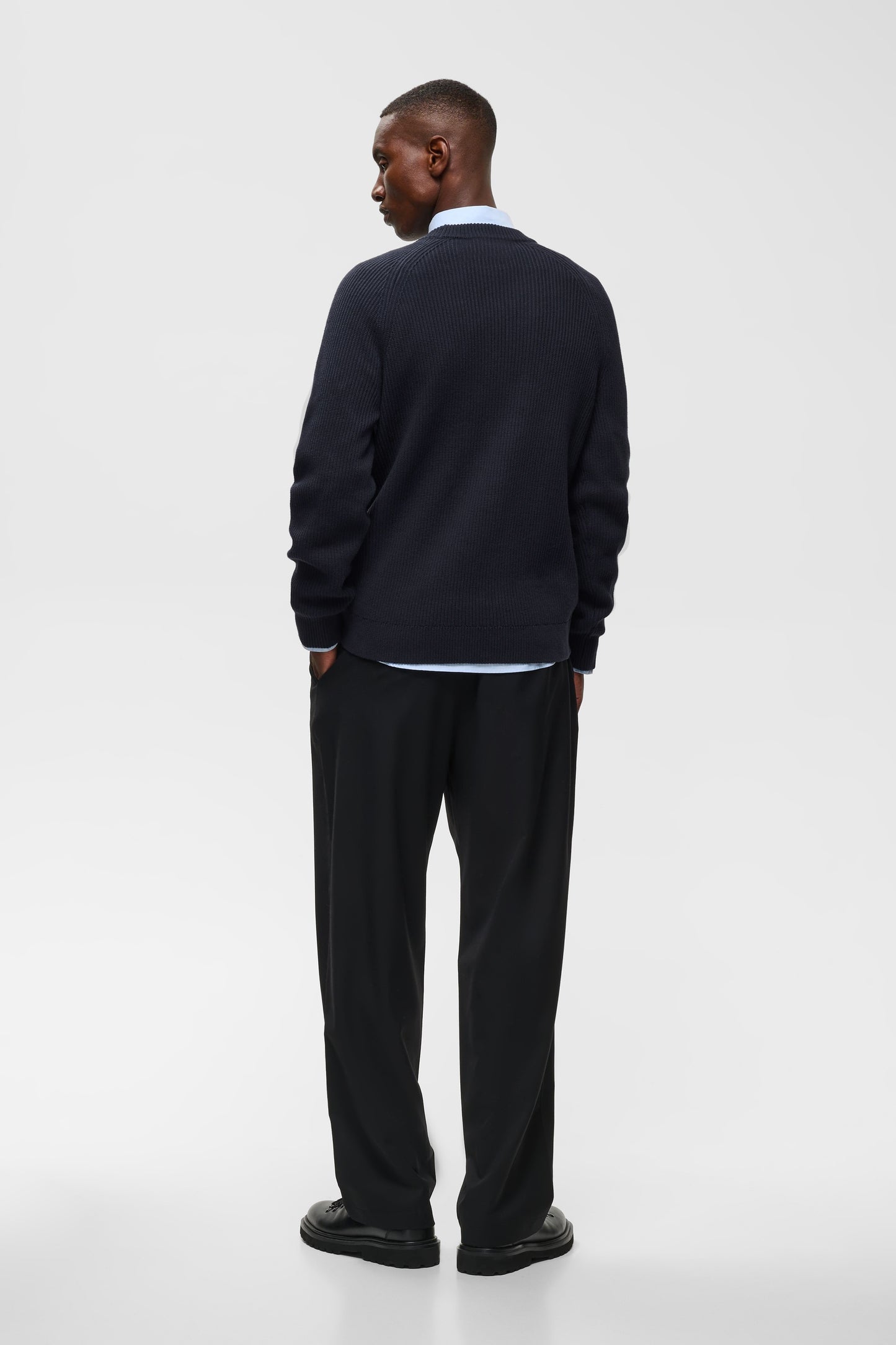 HELLSON RIBBED KNIT CREW