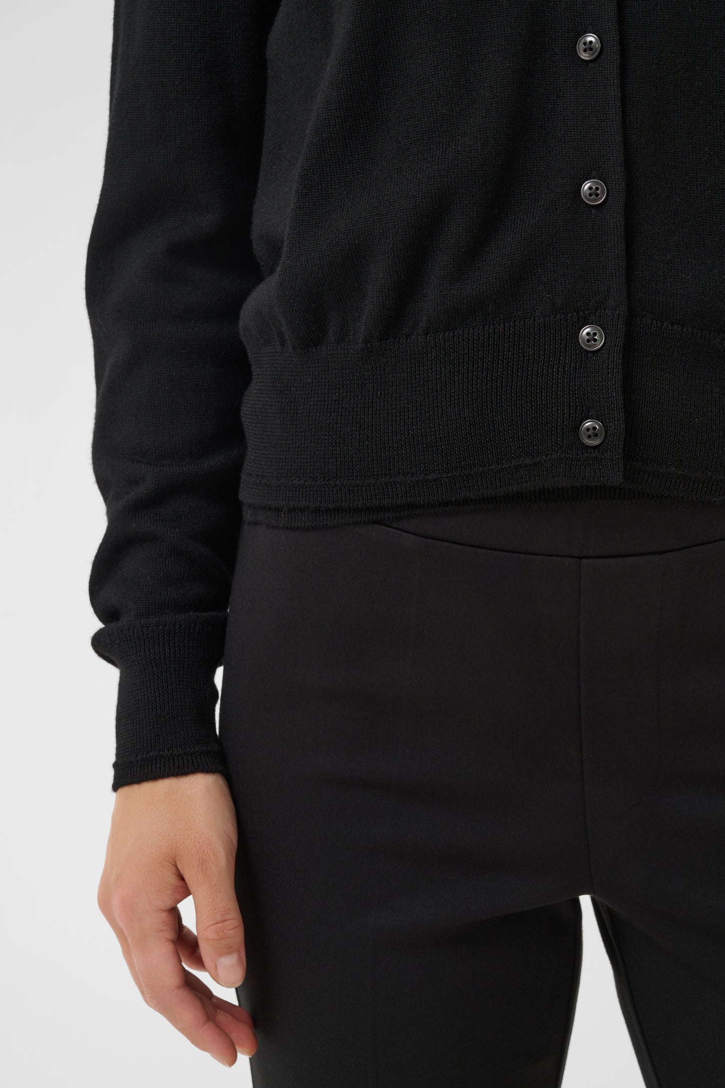 NOELANI CARDIGAN