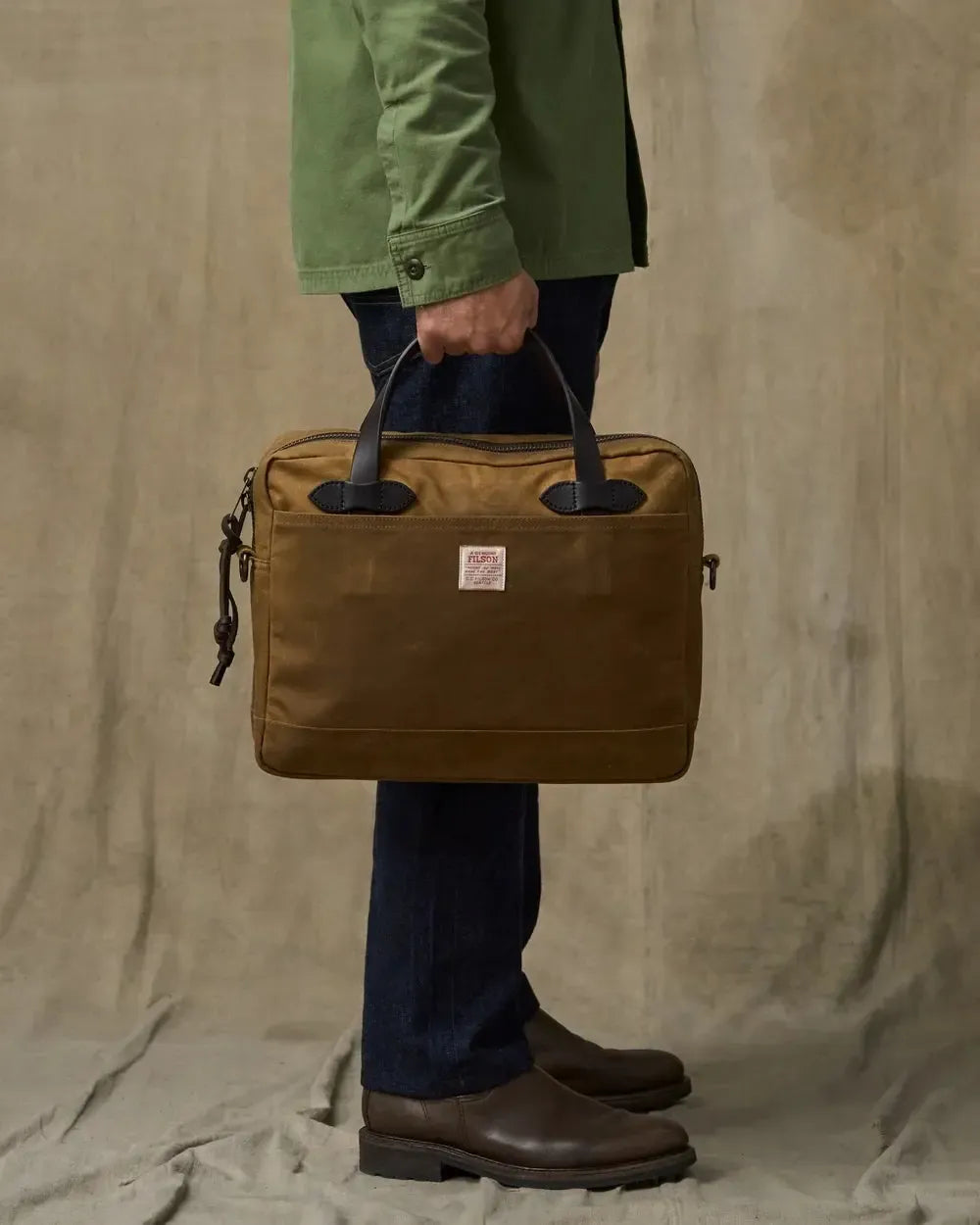 TIN CLOTH COMPACT BRIEFCASE