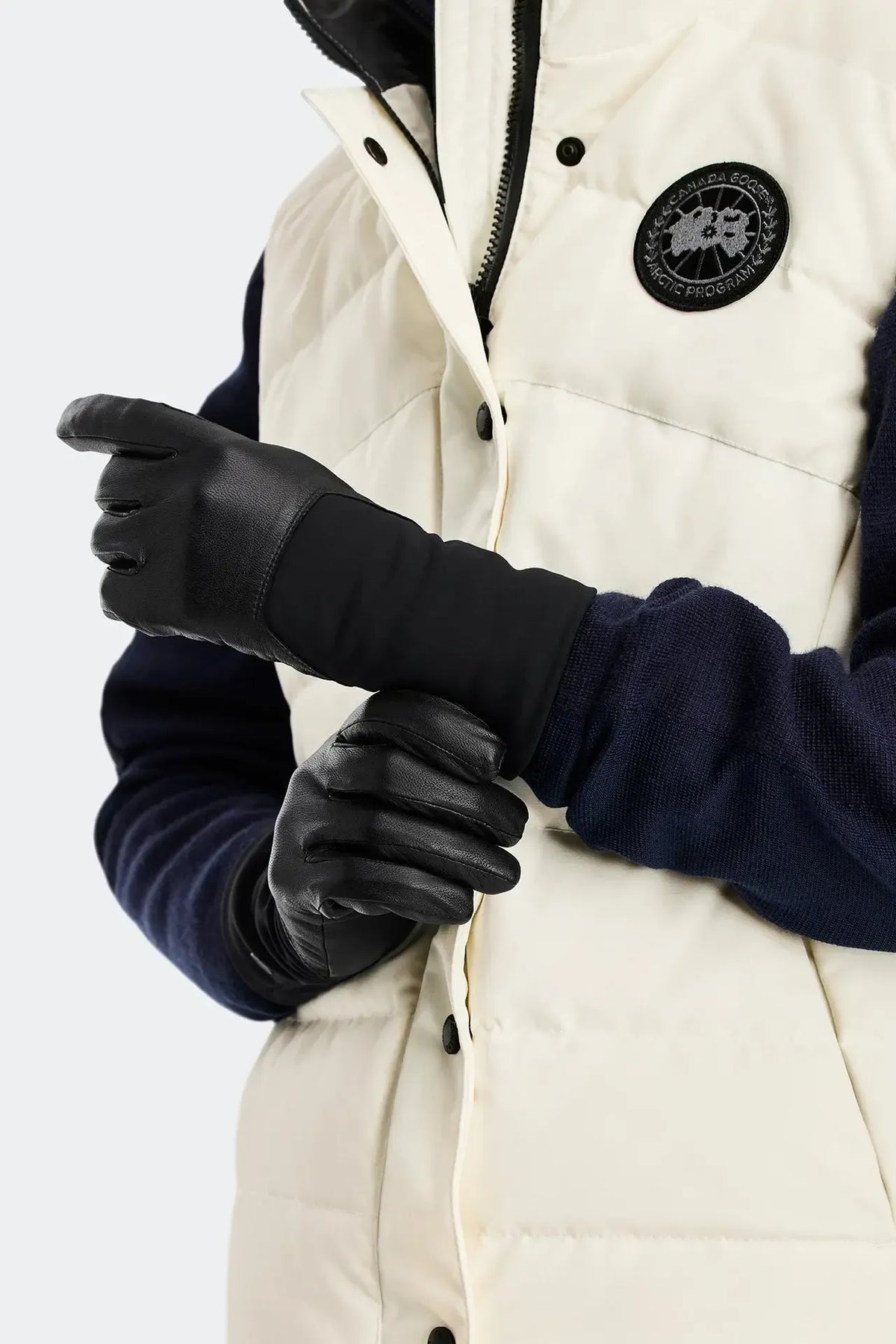 MIXED MEDIA GLOVE - BLACK