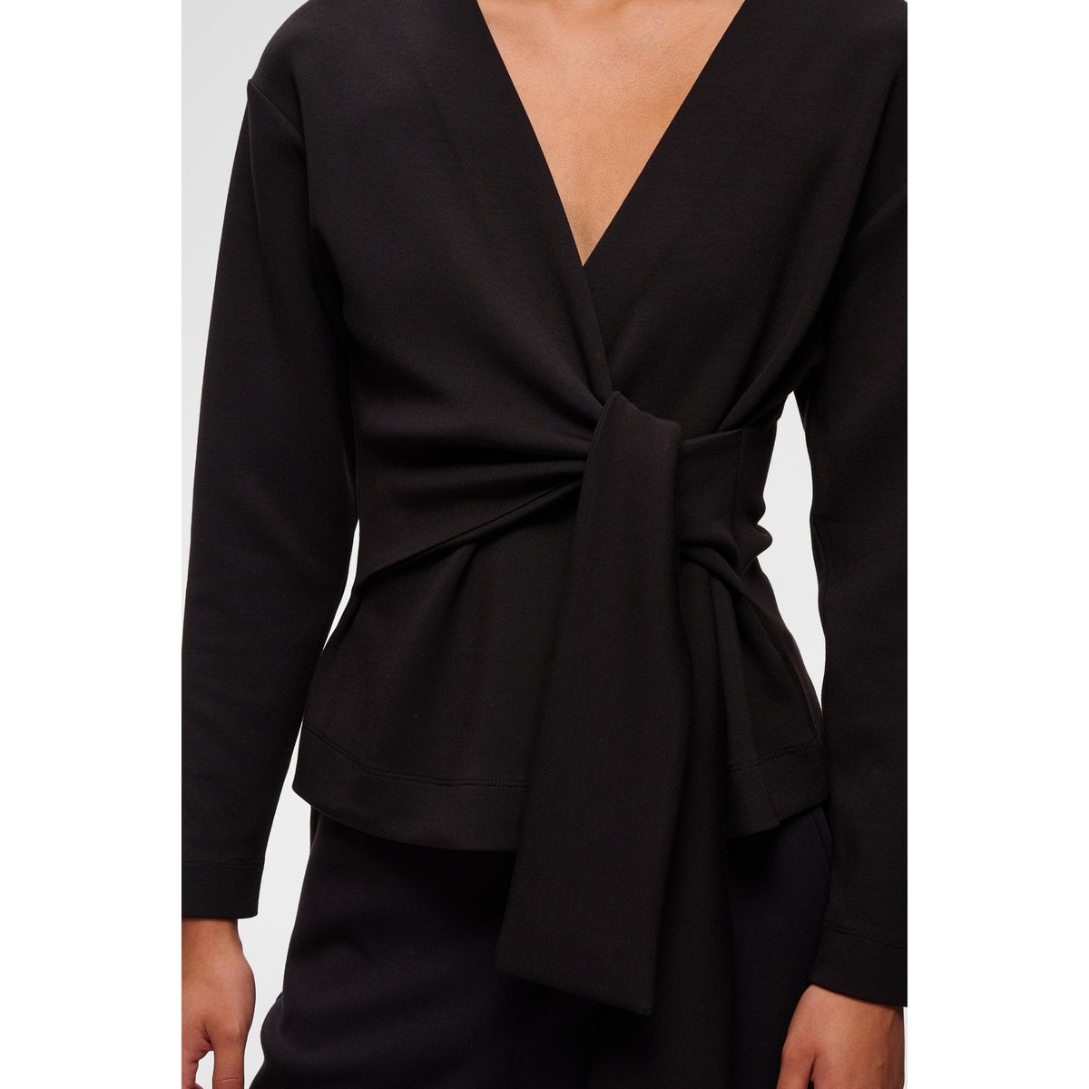 AGGIE VINCENT KNOT BLOUSE-LADIES TOPS-INWEAR-JB Evans Fashions & Footwear