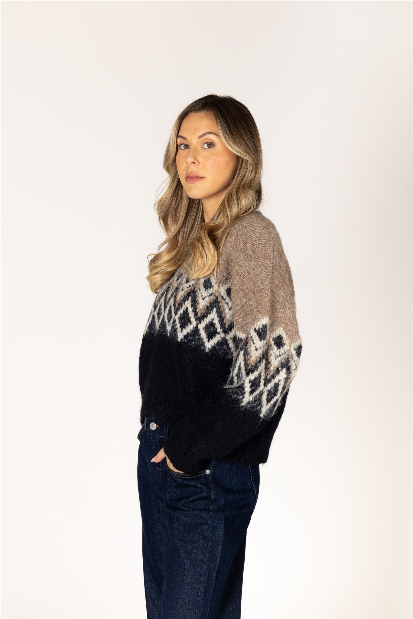 ARIA FAIR ISLE CREW