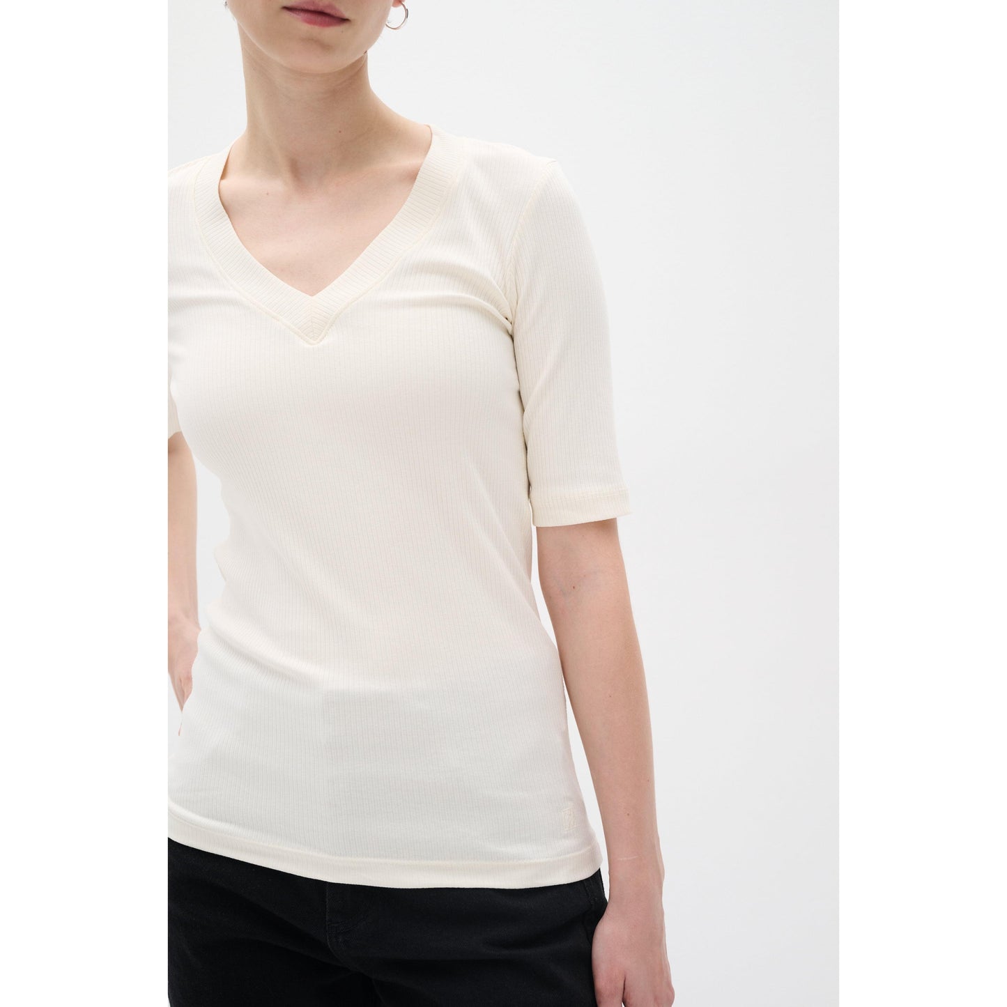 DAGNAL V T-SHIRT-LADIES T-SHIRTS & TANKS-INWEAR-JB Evans Fashions & Footwear