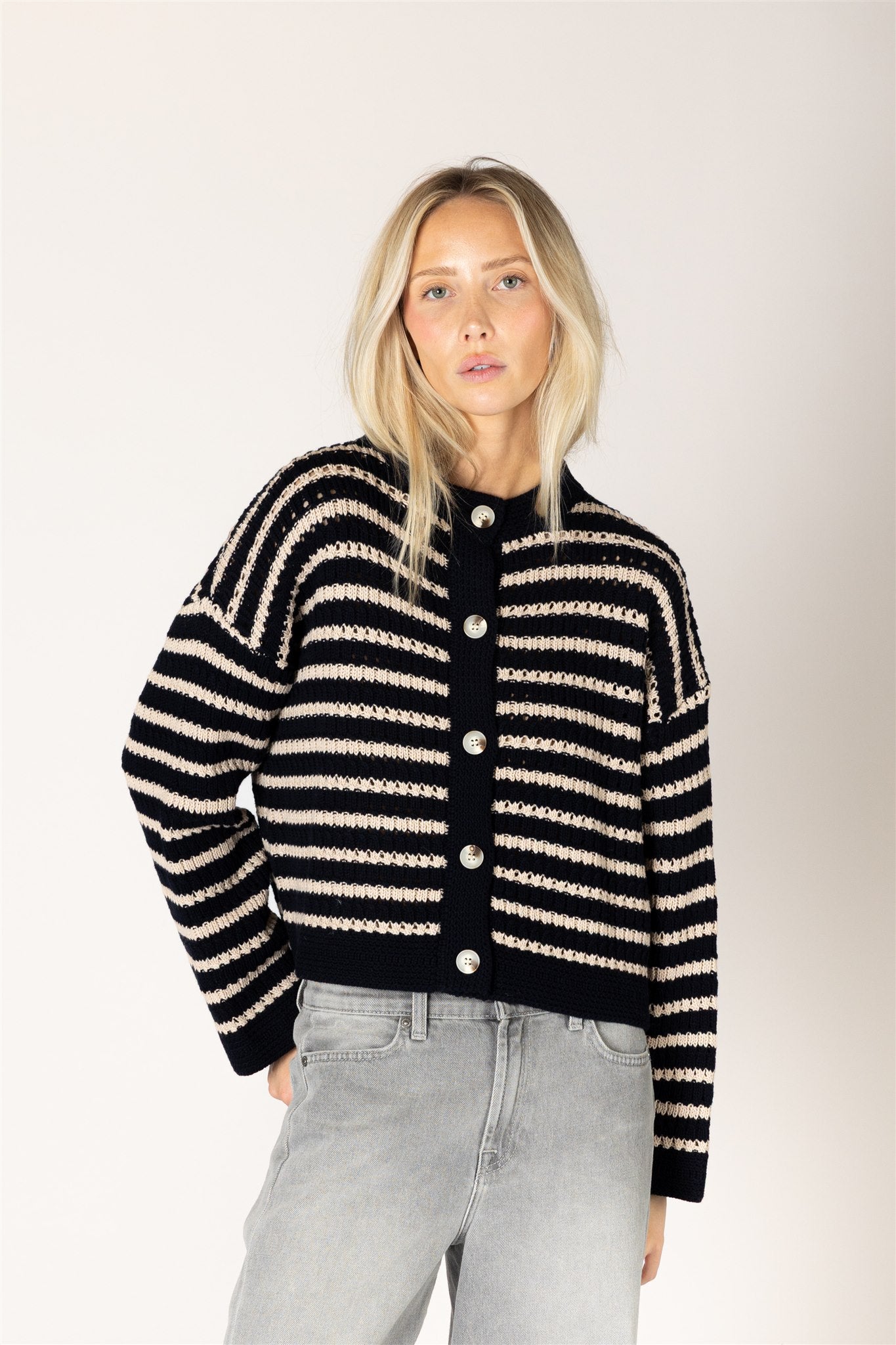 DINA CARDIGAN