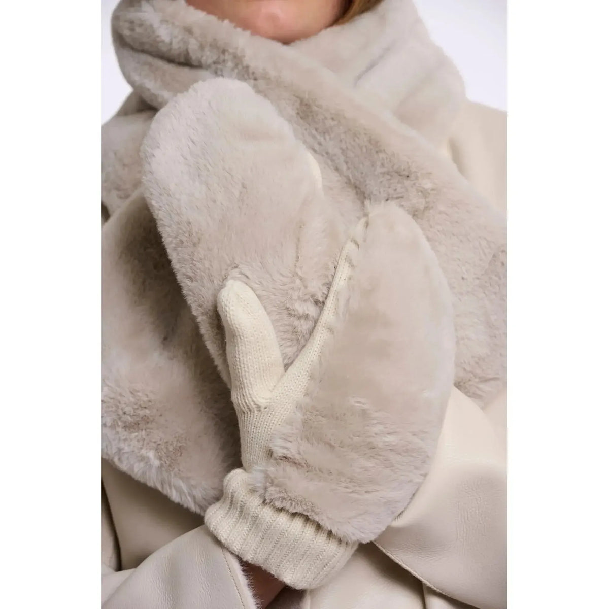 FAUX FUR MITTS-LADIES ACCESSORIES-RINO & PELLE-JB Evans Fashions & Footwear