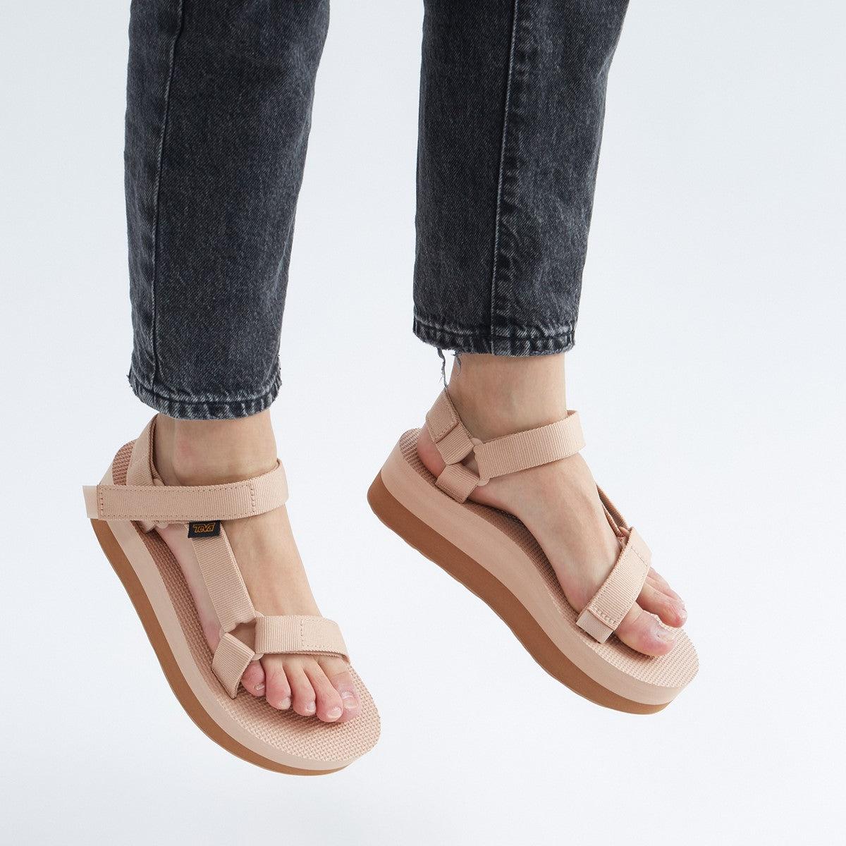 FLATFORM UNIVERSAL-LADIES SANDALS-TEVA-JB Evans Fashions & Footwear