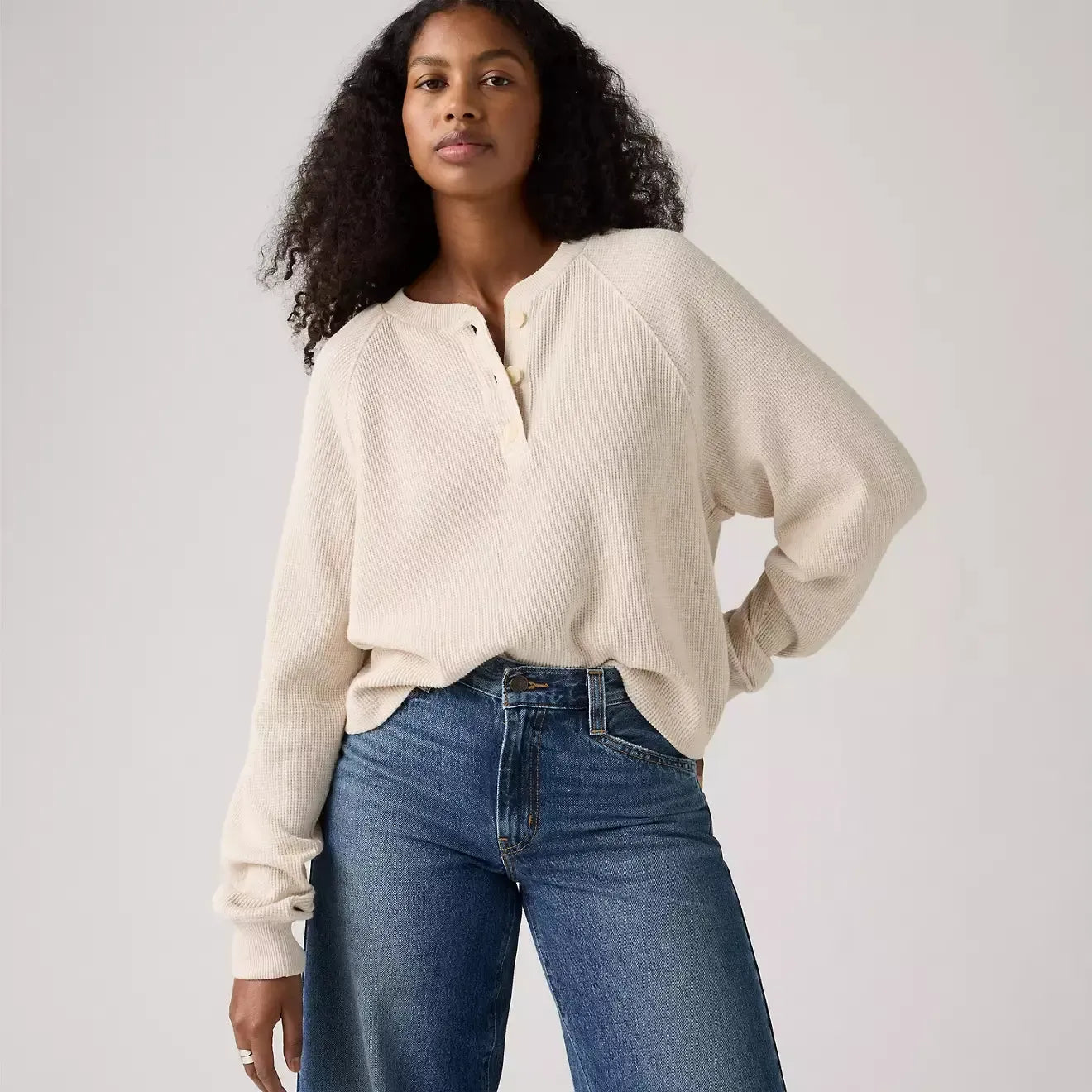 LASSEN HENLEY OATMEAL HEATHER-LADIES TOPS-LEVIS-JB Evans Fashions & Footwear