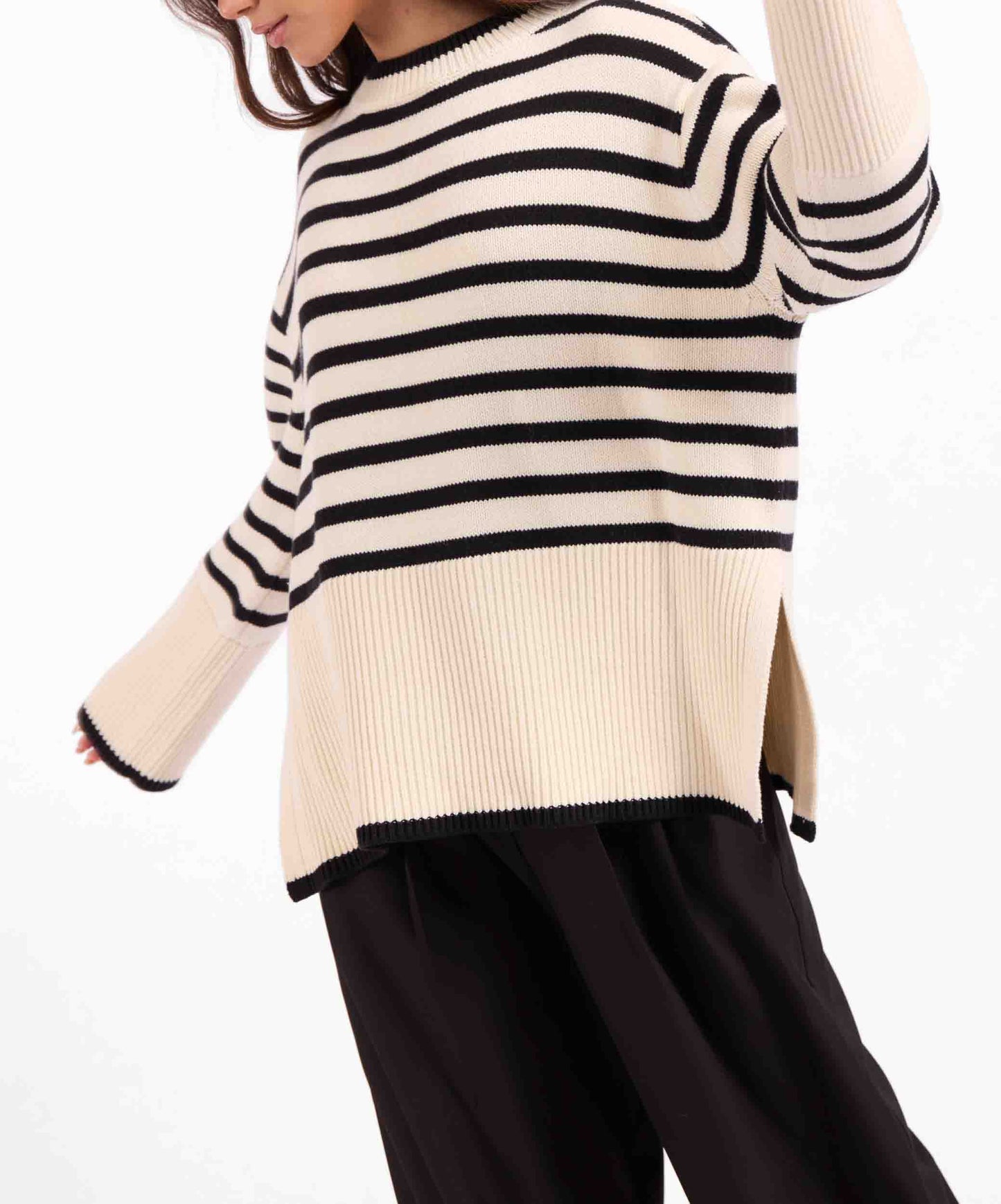 FLYNN CREWNECK SWEATER