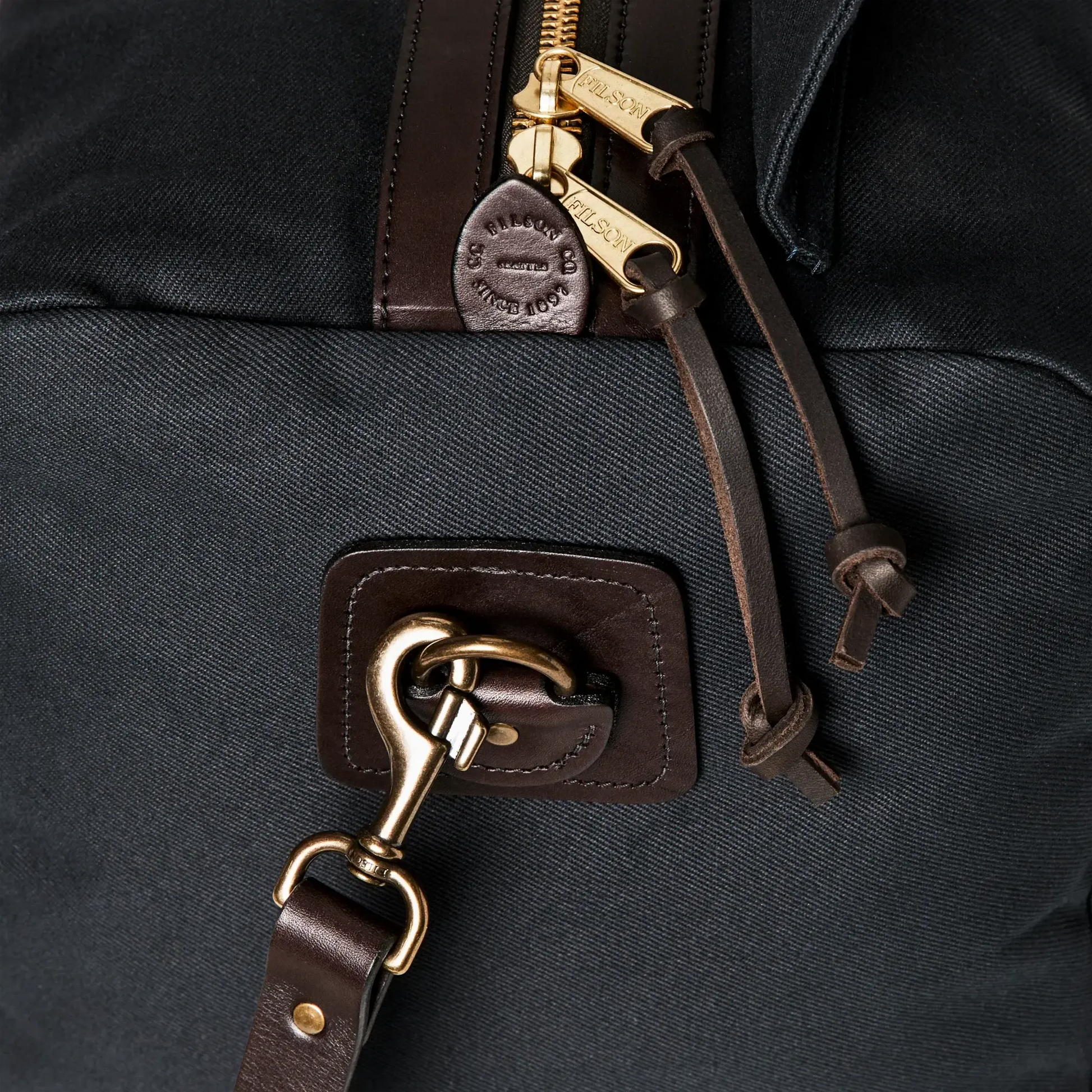 MEDIUM DUFFLE NAVY-TRAVEL ACCESSORIES-FILSON-JB Evans Fashions & Footwear