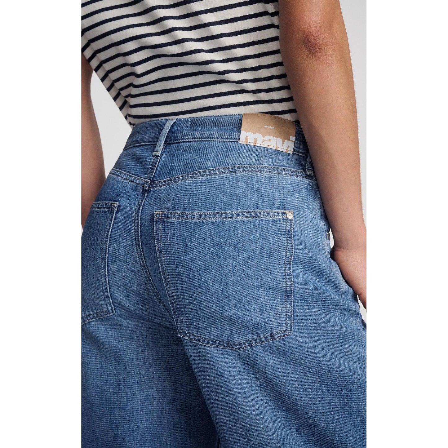 NELLA LT BLUE WELL BLUE-LADIES DENIM-MAVI-JB Evans Fashions & Footwear