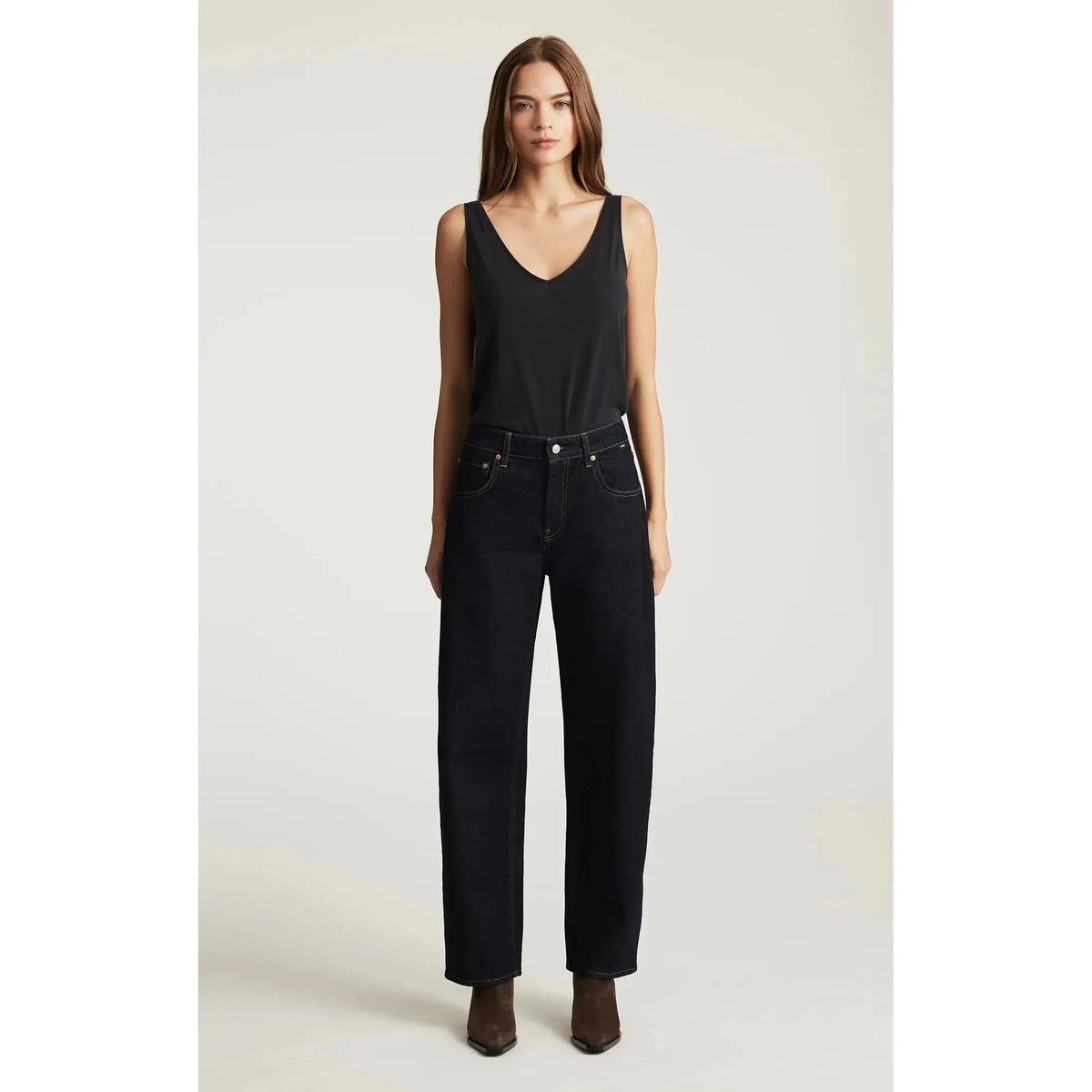 NICA RINSE CLASSIC BLUE HIGH RISE BARREL-LADIES DENIM-MAVI-JB Evans Fashions & Footwear