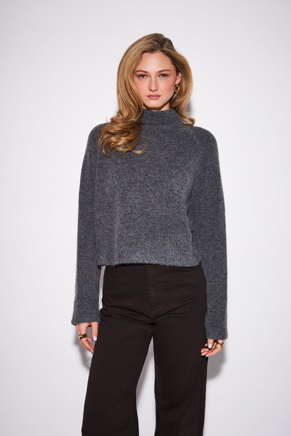 OLIVER MOCK NECK SWEATER