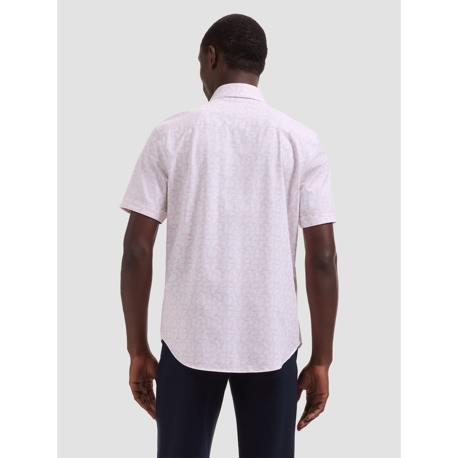 OOOHCOTTON MILES FLORAL PRINT-MENS SHIRTS-BUGATCHI-JB Evans Fashions & Footwear