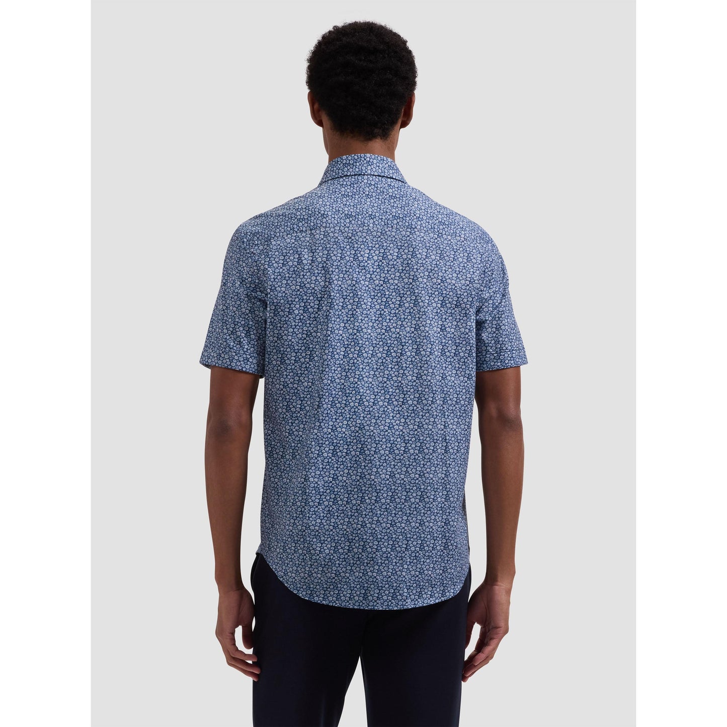 OOOHCOTTON MILES FLORAL PRINT-MENS SHIRTS-BUGATCHI-JB Evans Fashions & Footwear