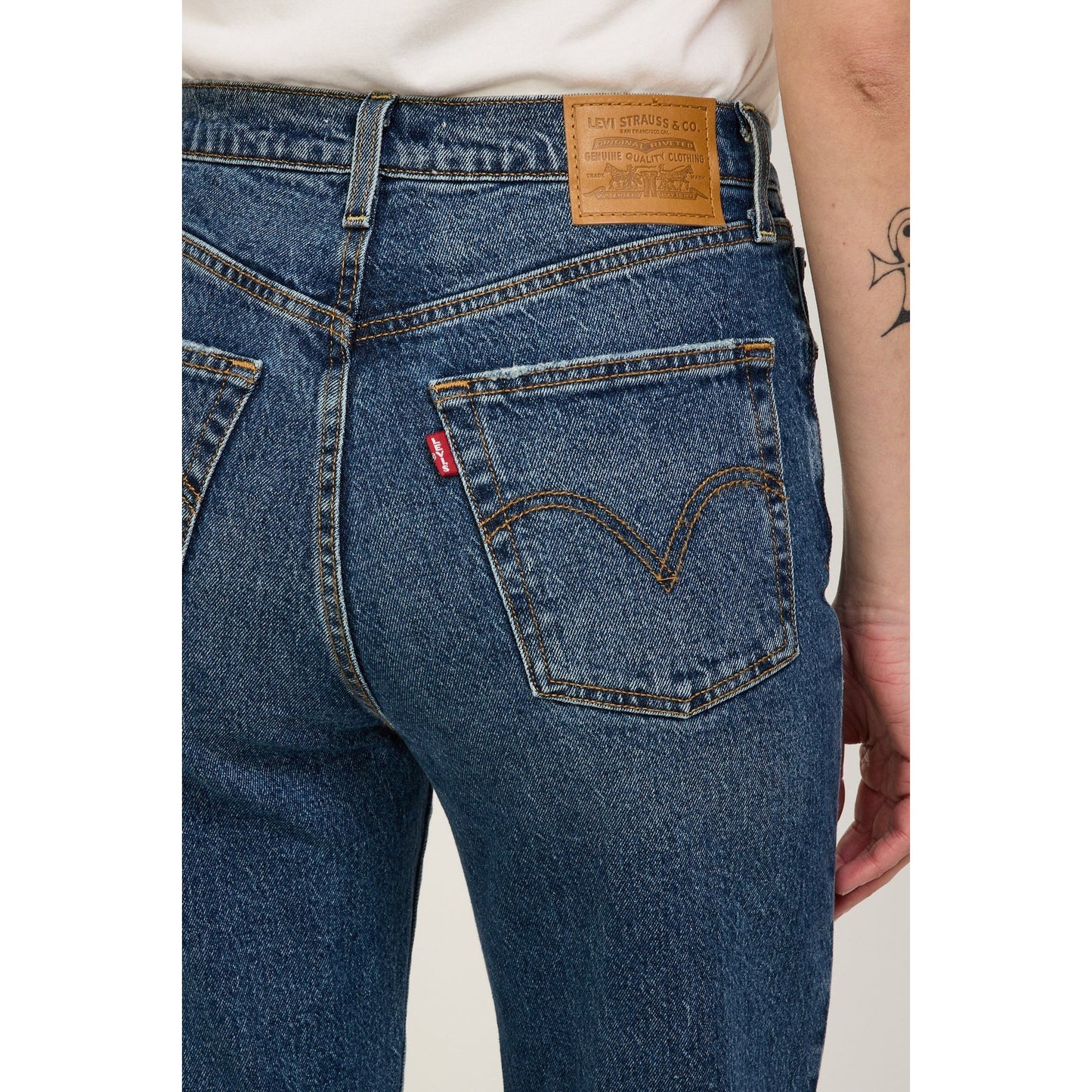 RIBCAGE STRAIGHT ANKLE MY HONOR NO DX-LADIES DENIM-LEVIS-JB Evans Fashions & Footwear