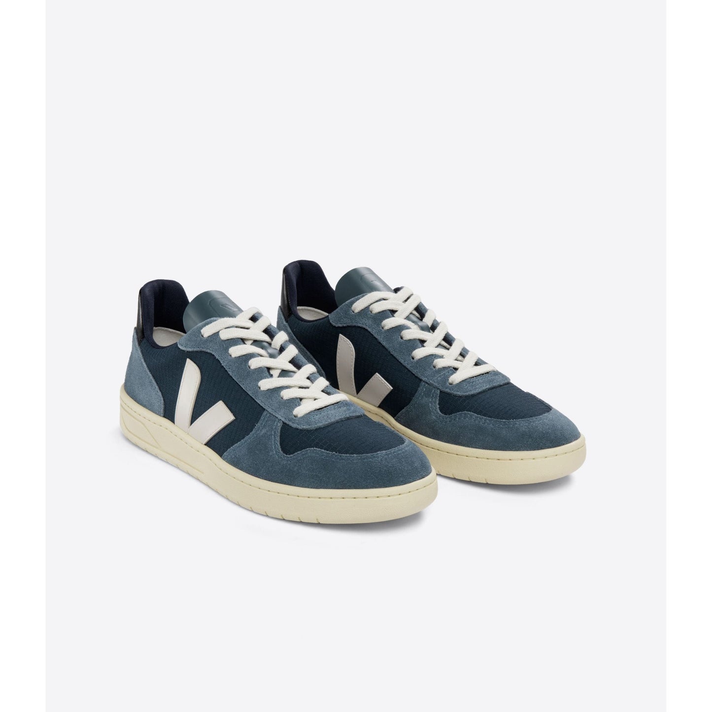 V-10 RIPSTOP NAUTICO PIERRE-MENS SNEAKERS-VEJA-JB Evans Fashions & Footwear