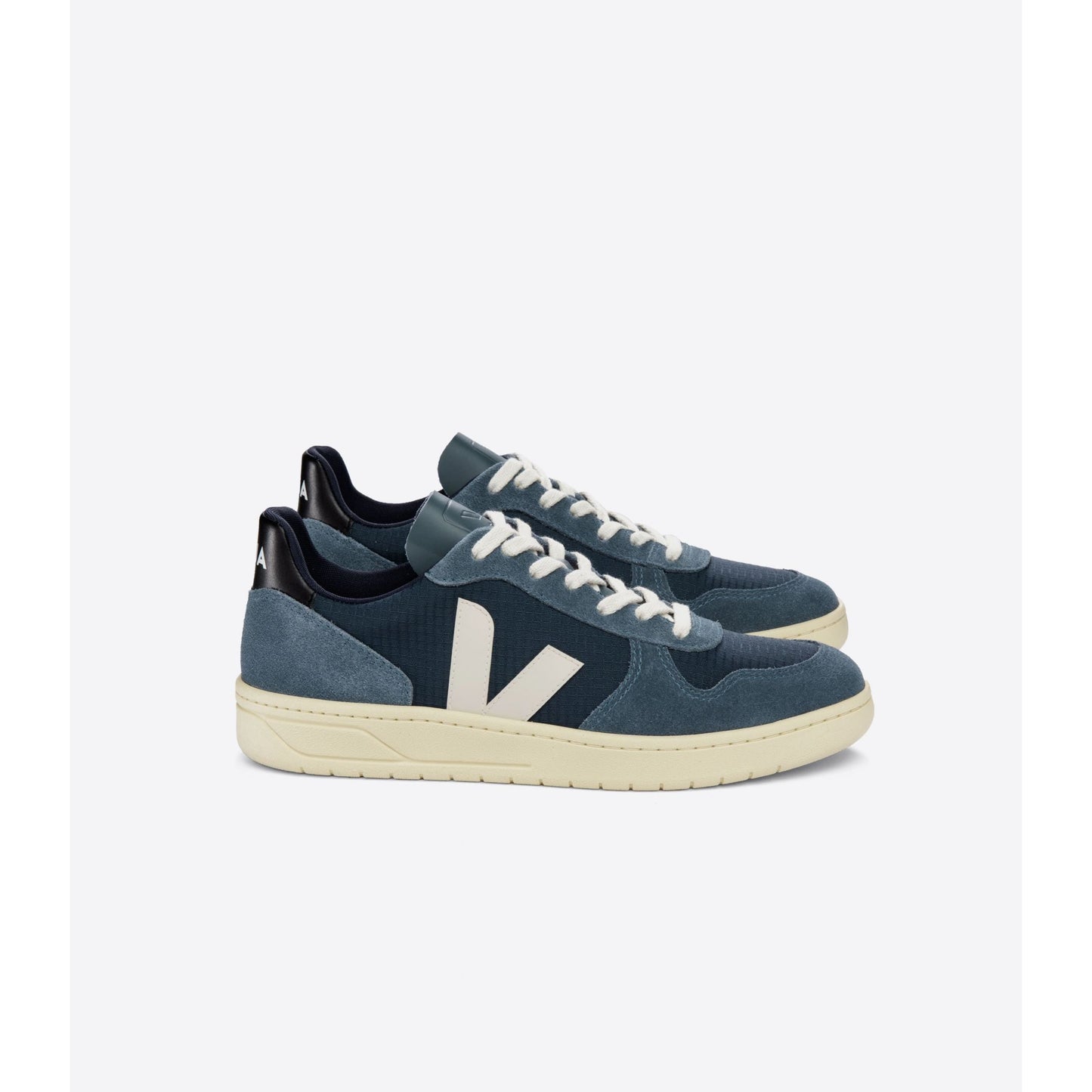 V-10 RIPSTOP NAUTICO PIERRE-MENS SNEAKERS-VEJA-JB Evans Fashions & Footwear