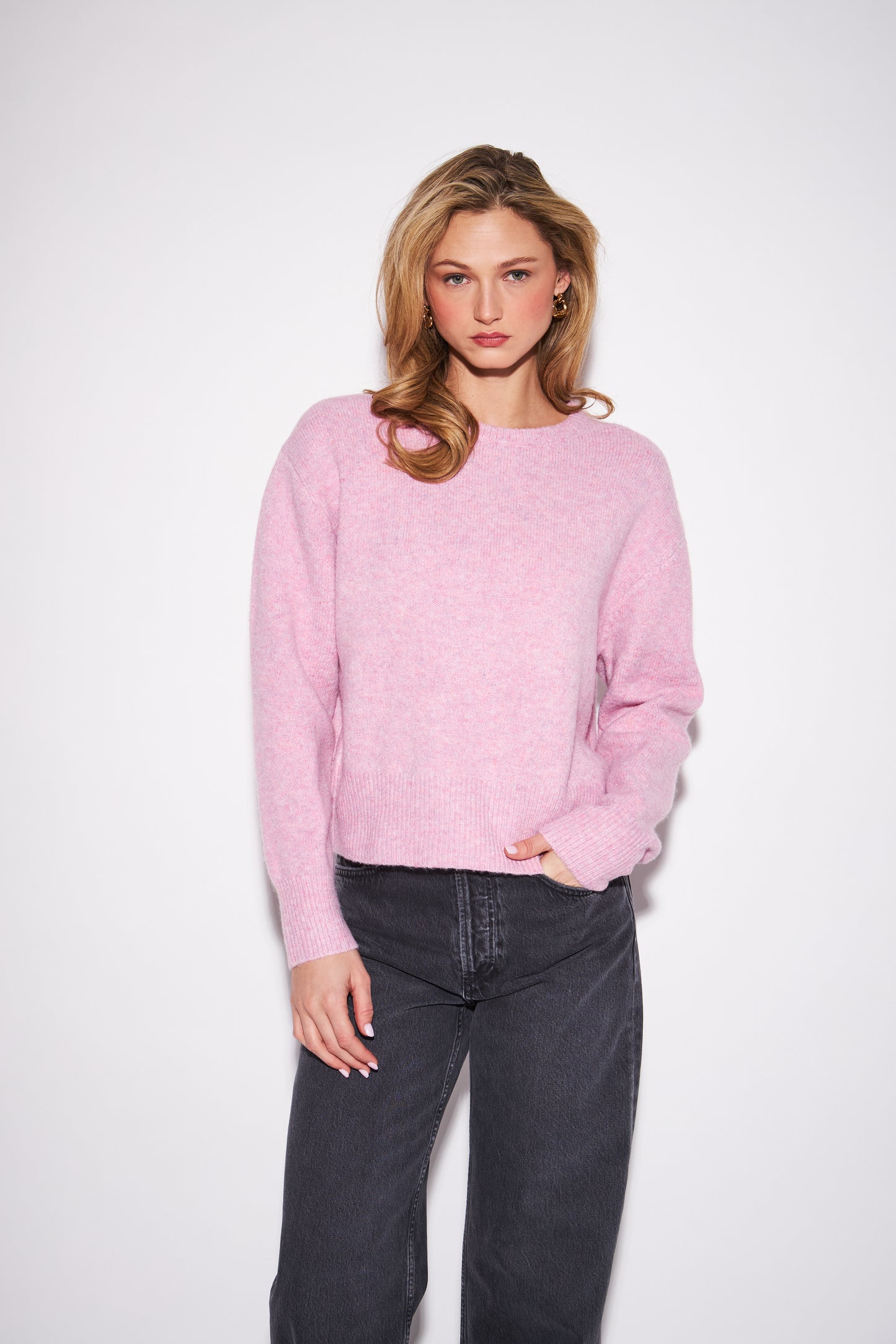 WILFRED CREWNECK SWEATER