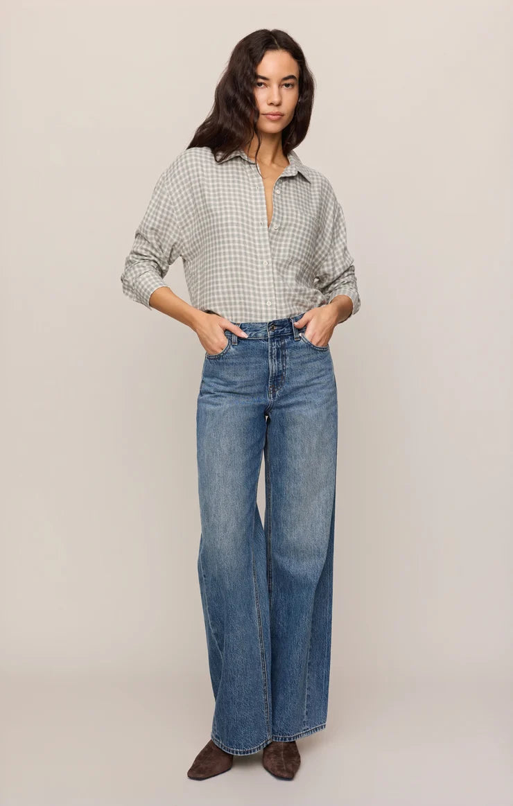 RIVER PLAID BUTTON UP