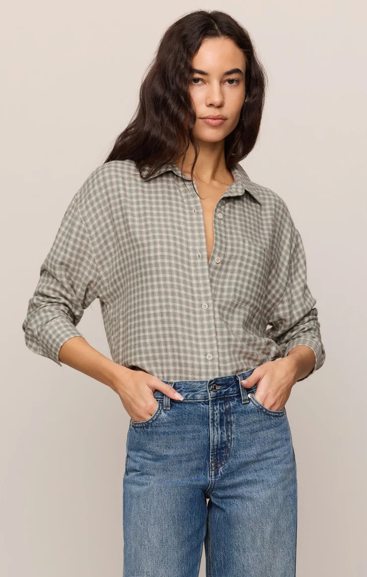 RIVER PLAID BUTTON UP