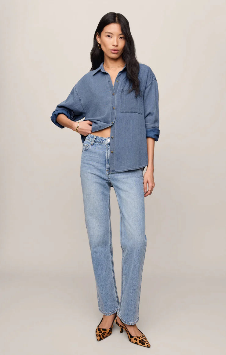 THE PERFECT TWILL BUTTON UP