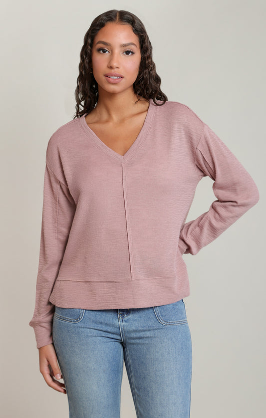 V-NECK TOP