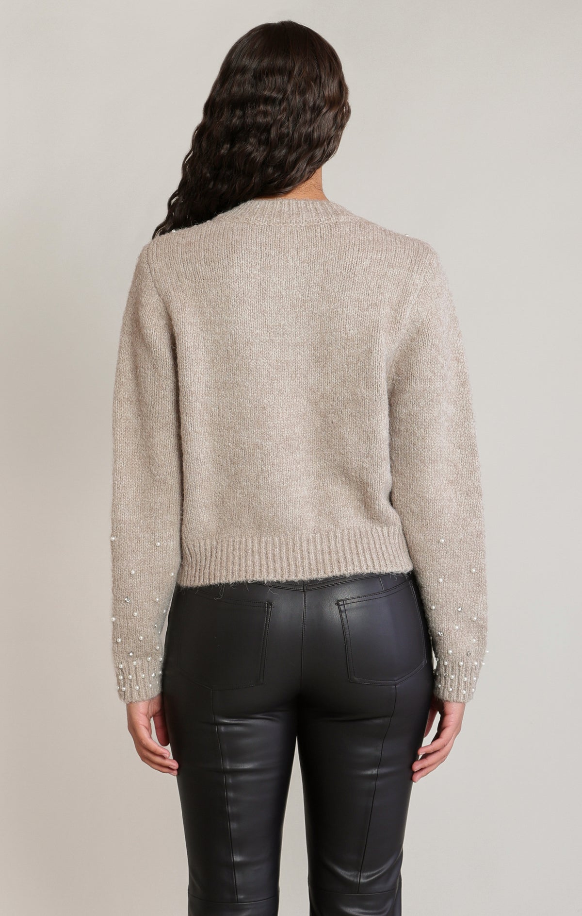 EMBELLESHED CREWNECK CARDIGAN